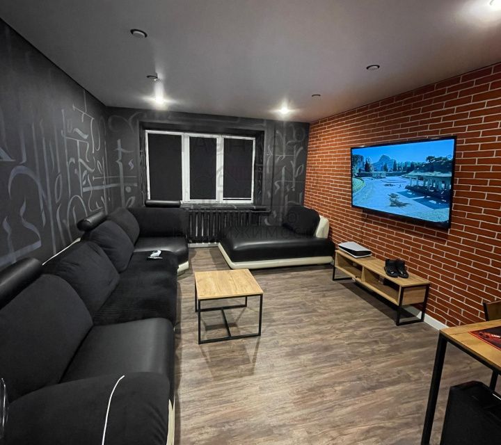 Продаётся 4-комнатная квартира, 75.5 м²