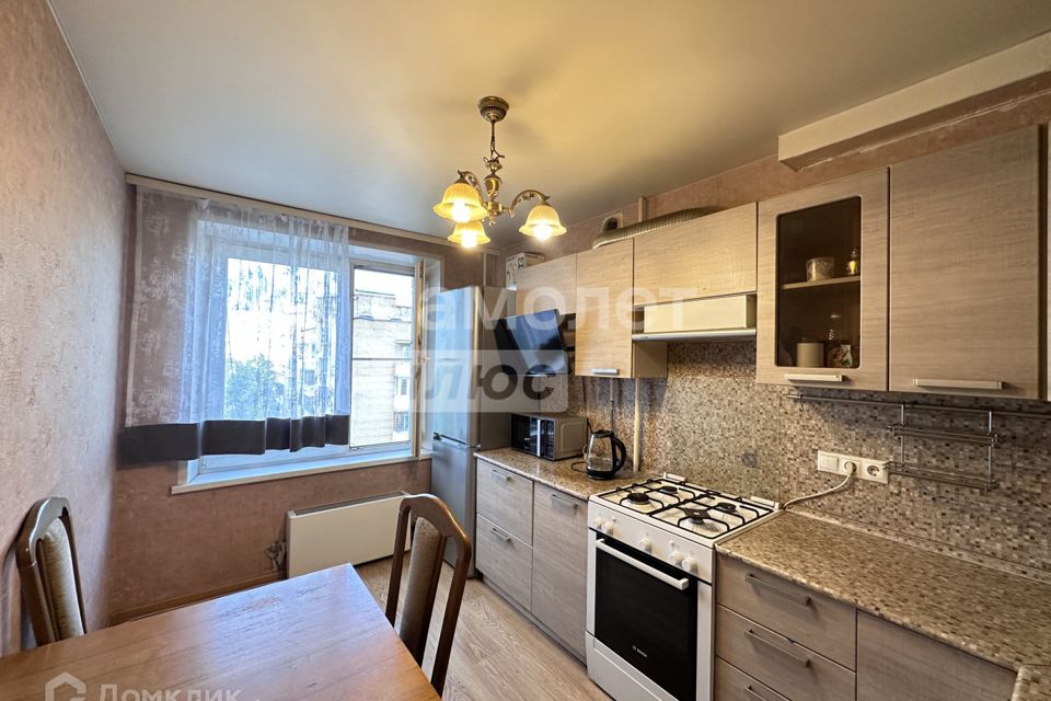 Продаётся 2-комнатная квартира, 47.7 м²