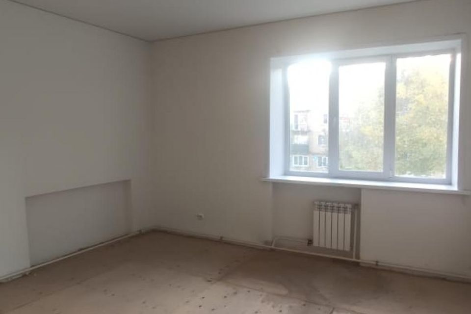 Продаётся 1-комнатная квартира, 34 м²
