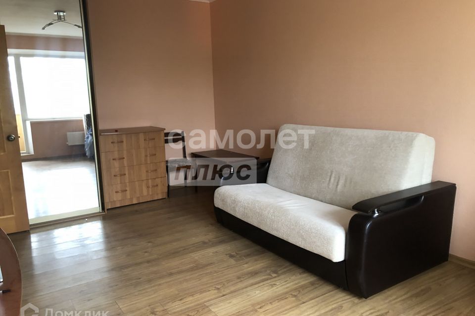 Продаётся 1-комнатная квартира, 37 м²