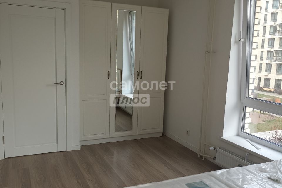 Сдаётся 2-комнатная квартира, 58 м²
