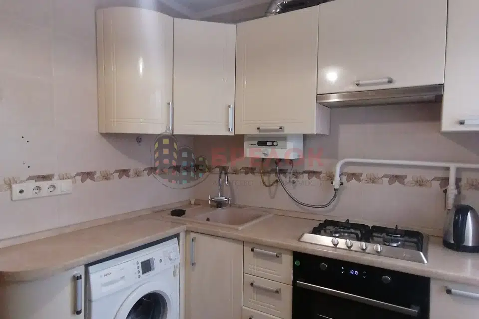 Продаётся 3-комнатная квартира, 62.4 м²