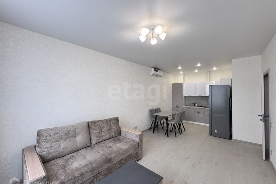 Продаётся 1-комнатная квартира, 47.5 м²
