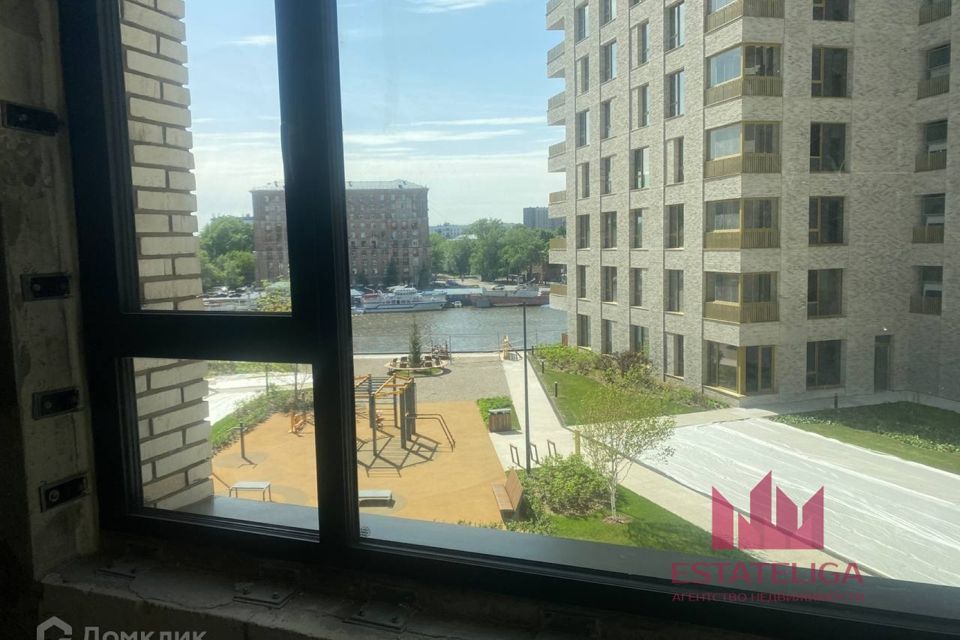 Продаётся 1-комнатная квартира, 54 м²