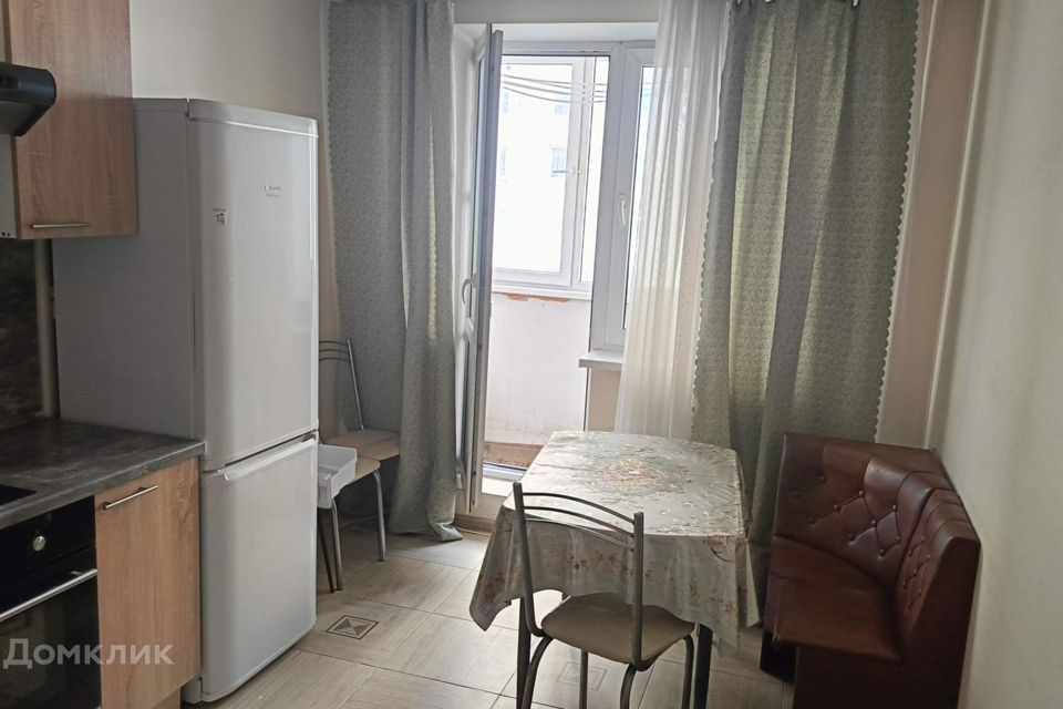 Сдаётся 2-комнатная квартира, 60 м²