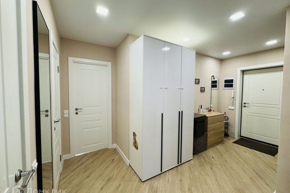Продаётся 2-комнатная квартира, 60.6 м²