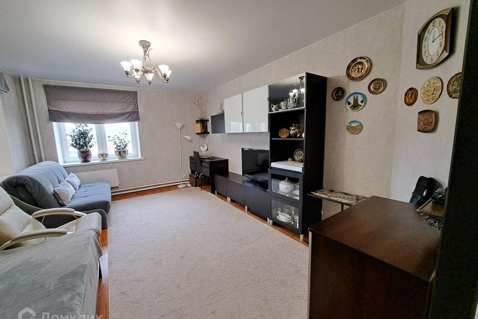 Продаётся 1-комнатная квартира, 47 м²