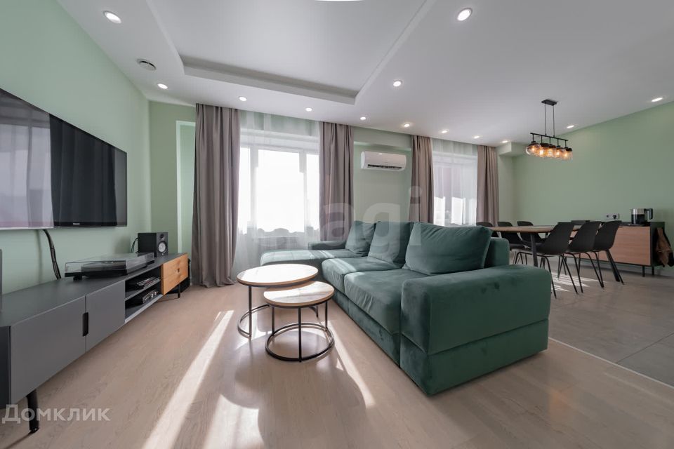 Продаётся 2-комнатная квартира, 67.1 м²