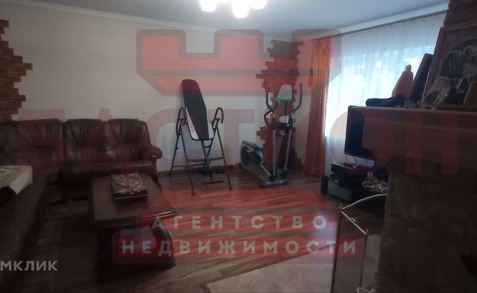 Продаётся 2-этажный дом, 185 м²