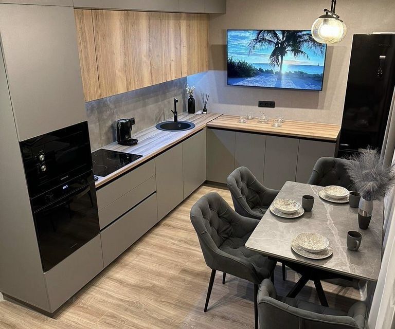 Продаётся 1-комнатная квартира, 41.7 м²