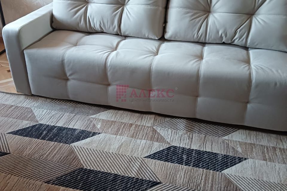 Сдаётся 1-комнатная квартира, 32 м²