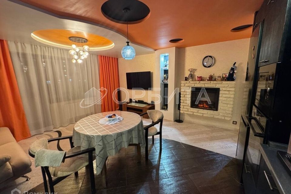Продаётся 2-комнатная квартира, 77.3 м²