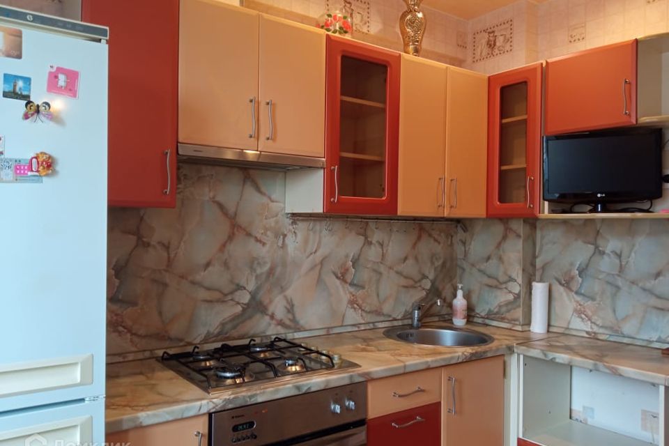 Сдаётся 2-комнатная квартира, 57 м²