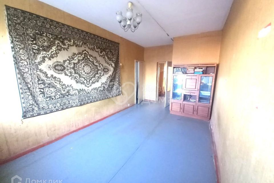 Продаётся 4-комнатная квартира, 76.8 м²