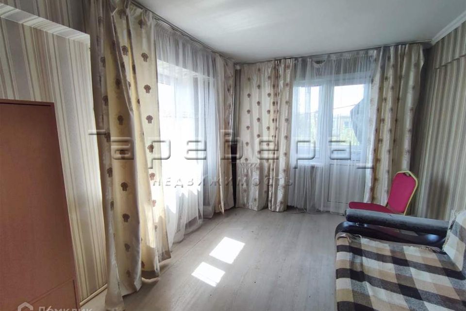 Продаётся 2-комнатная квартира, 42.2 м²
