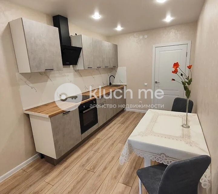Продаётся 1-комнатная квартира, 38.3 м²