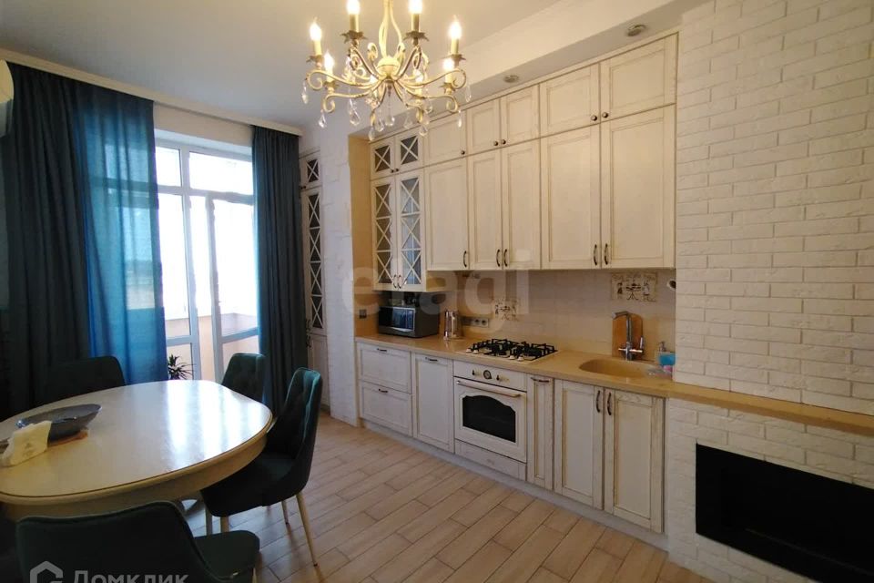 Продаётся 3-комнатная квартира, 80 м²