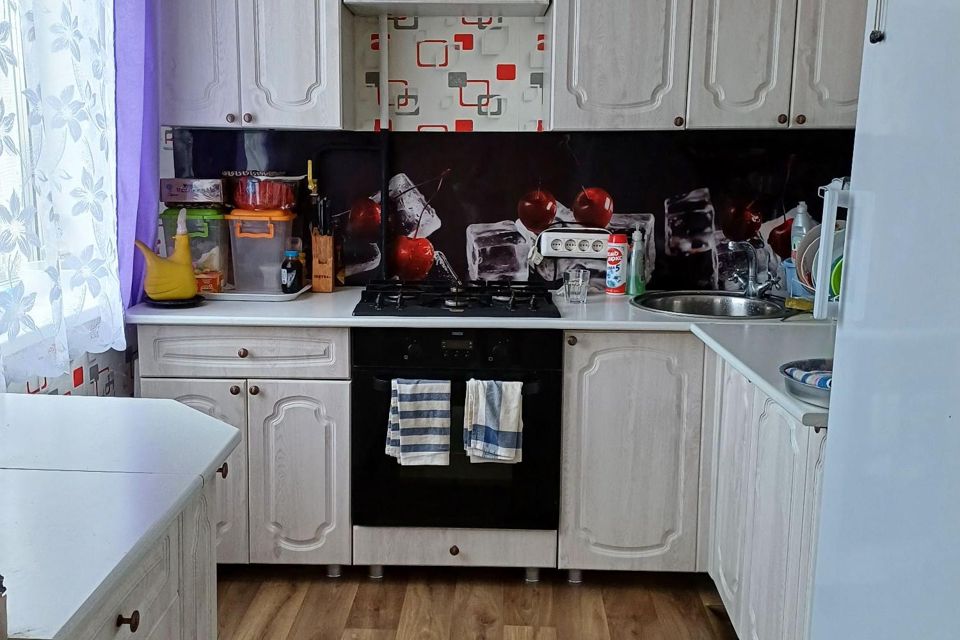Сдаётся 3-комнатная квартира, 62.1 м²