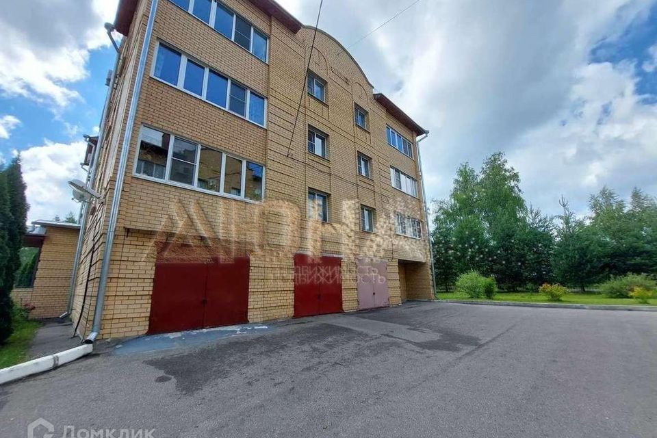 Продаётся 2-комнатная квартира, 58.1 м²