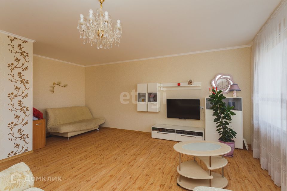 Продаётся 3-комнатная квартира, 93.5 м²