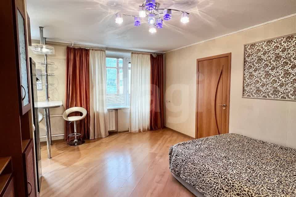 Продаётся 2-комнатная квартира, 43.3 м²