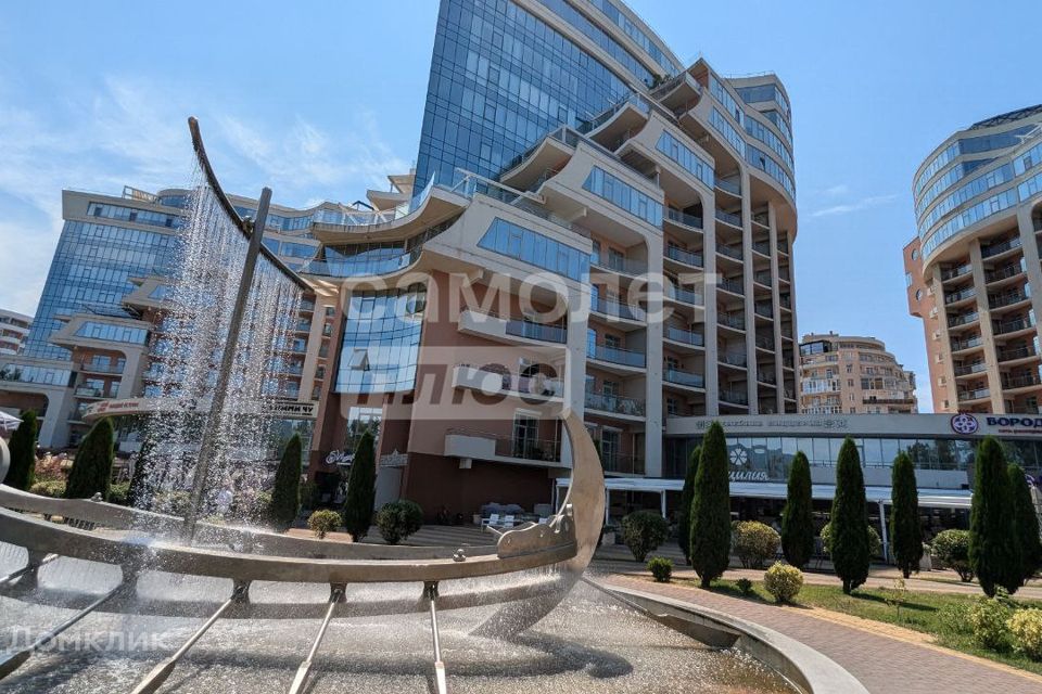 Продаётся 1-комнатная квартира, 64.4 м²
