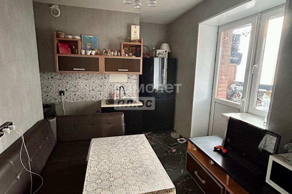 Продаётся 1-комнатная квартира, 38.4 м²