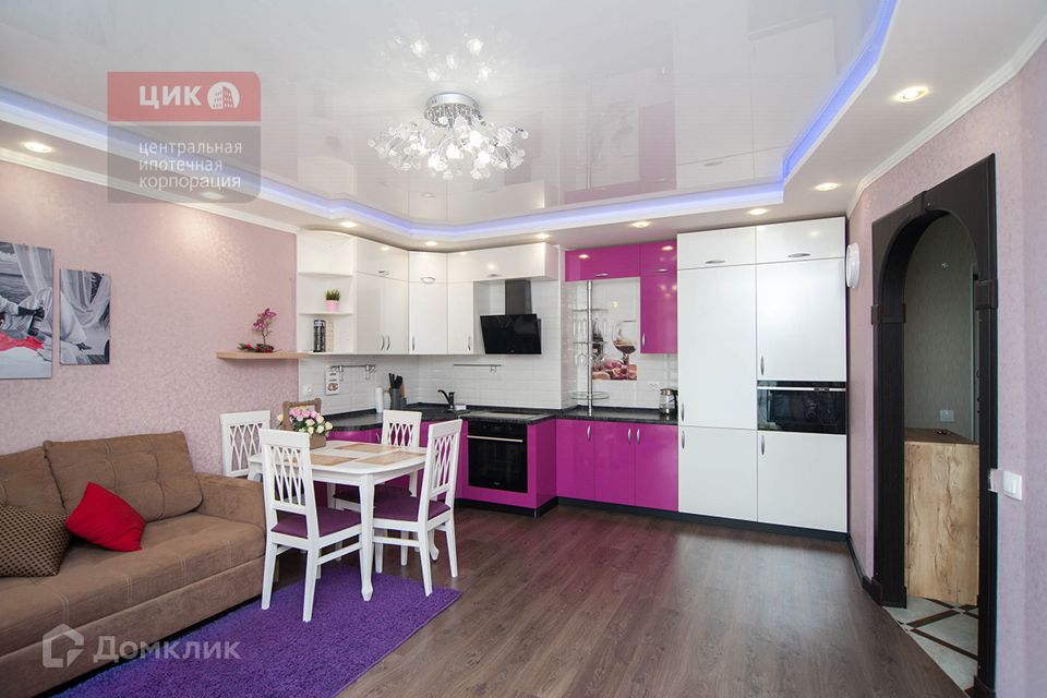 Продаётся 1-комнатная квартира, 48 м²