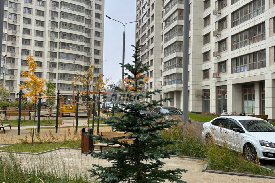 Продаётся 1-комнатная квартира, 42.1 м²