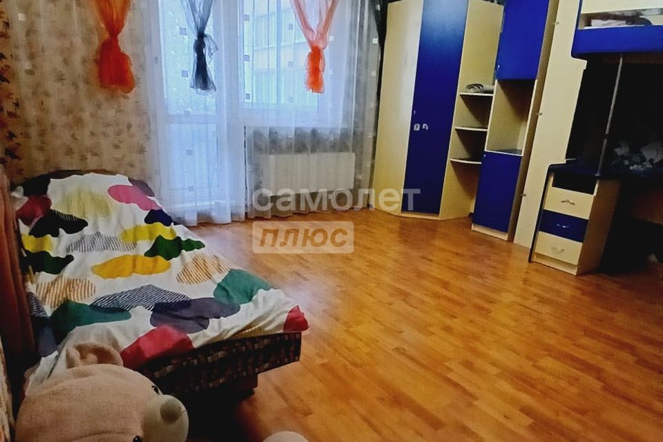 Продаётся 2-комнатная квартира, 56.8 м²