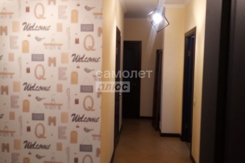 Продаётся 3-комнатная квартира, 103 м²