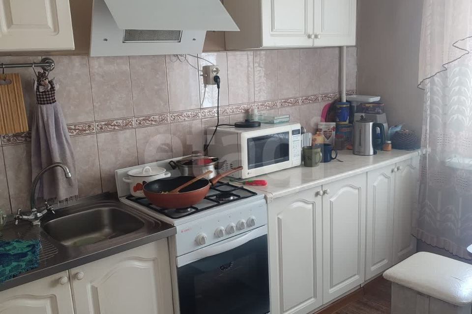 Продаётся 4-комнатная квартира, 74.3 м²