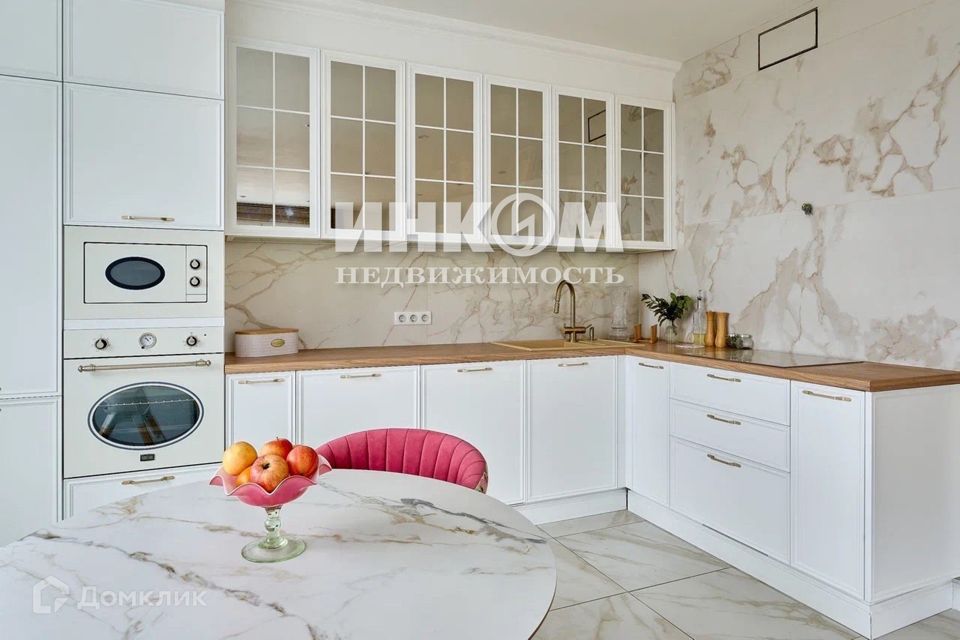 Продаётся 3-комнатная квартира, 90 м²