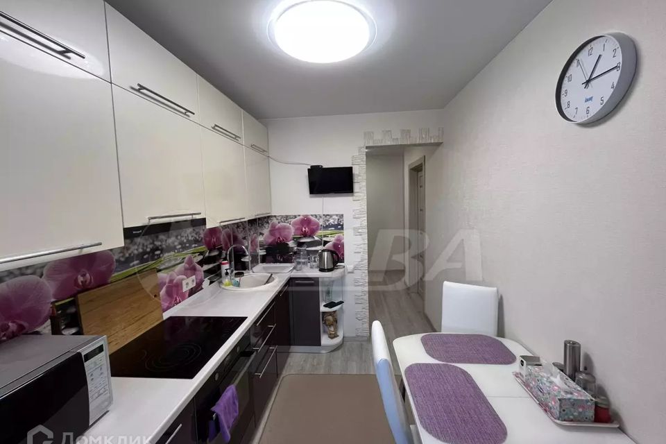 Продаётся 3-комнатная квартира, 58.9 м²