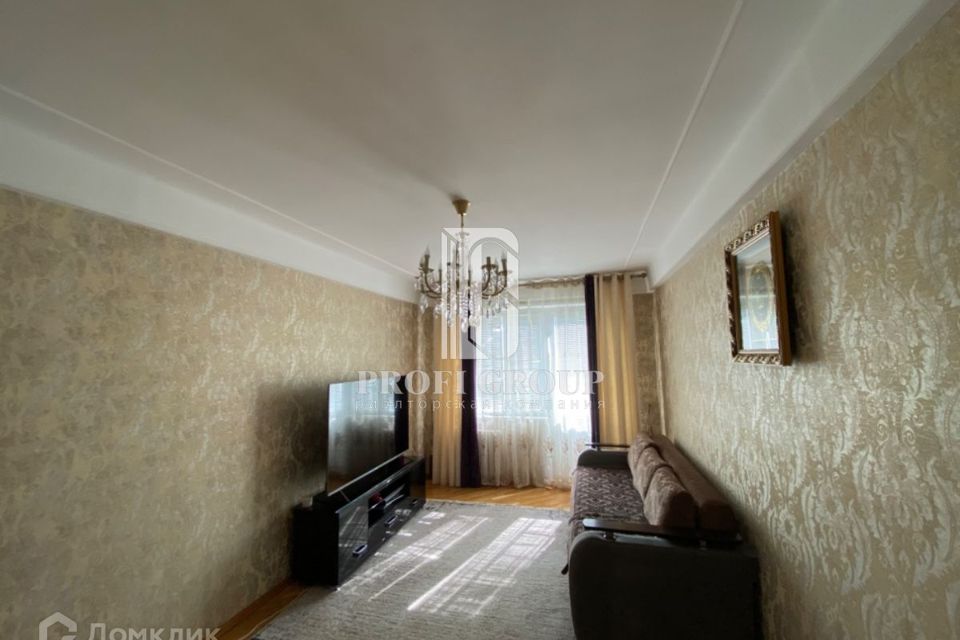 Продаётся 4-комнатная квартира, 90.5 м²