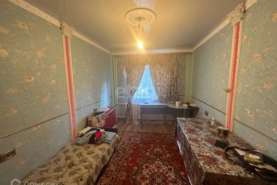 Продаётся комната в 4-комн. квартире, 12 м²