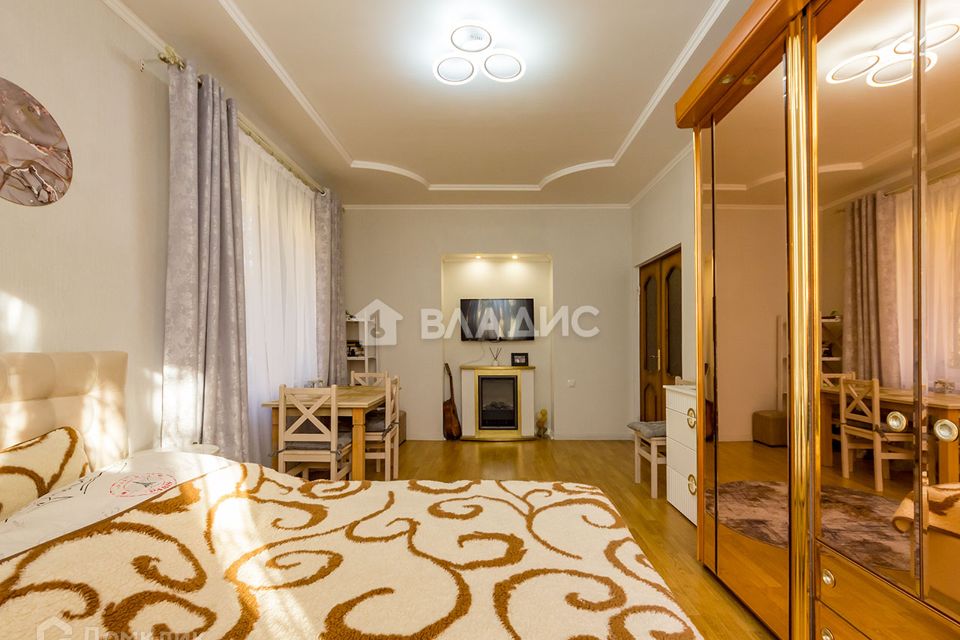 Продаётся 3-комнатная квартира, 74 м²