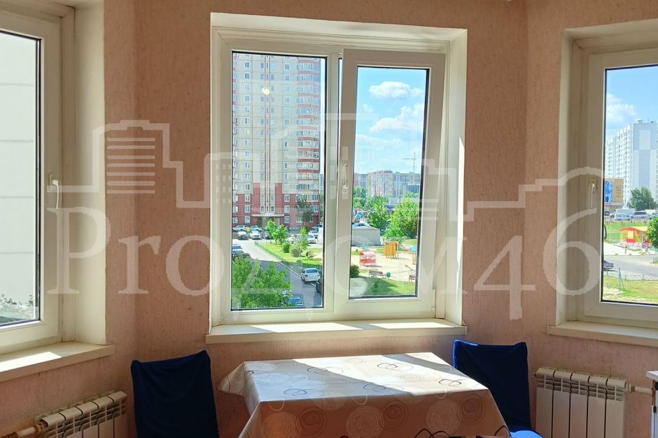 Сдаётся 2-комнатная квартира, 58.4 м²