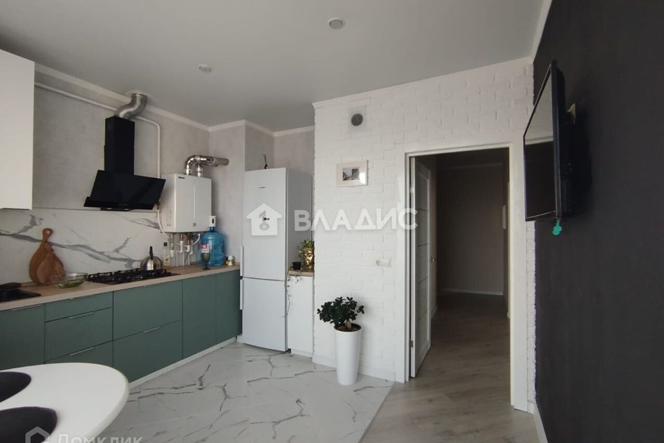 Продаётся 2-комнатная квартира, 63.3 м²