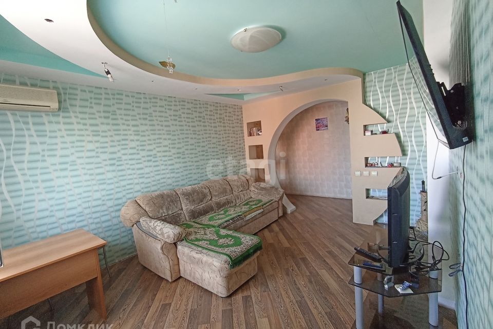 Продаётся 3-комнатная квартира, 70.6 м²