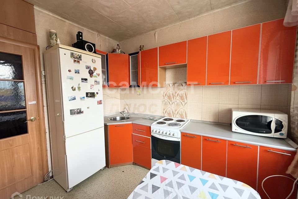 Продаётся 1-комнатная квартира, 42.8 м²