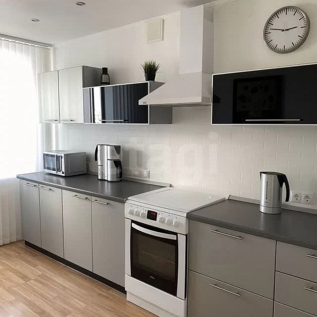Продаётся 1-комнатная квартира, 42 м²
