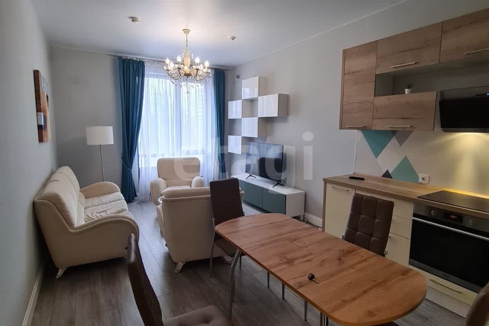 Продаётся 3-комнатная квартира, 82 м²
