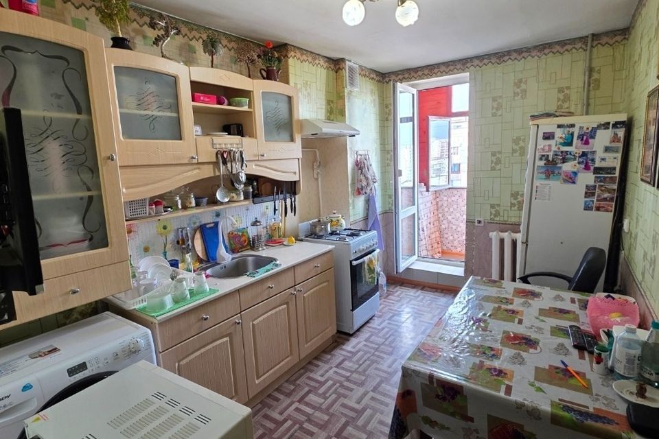 Продаётся 3-комнатная квартира, 67.9 м²