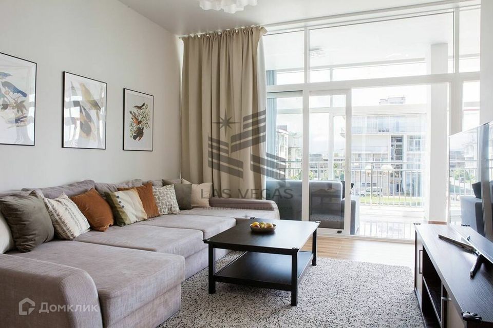 Сдаётся 3-комнатная квартира, 146 м²