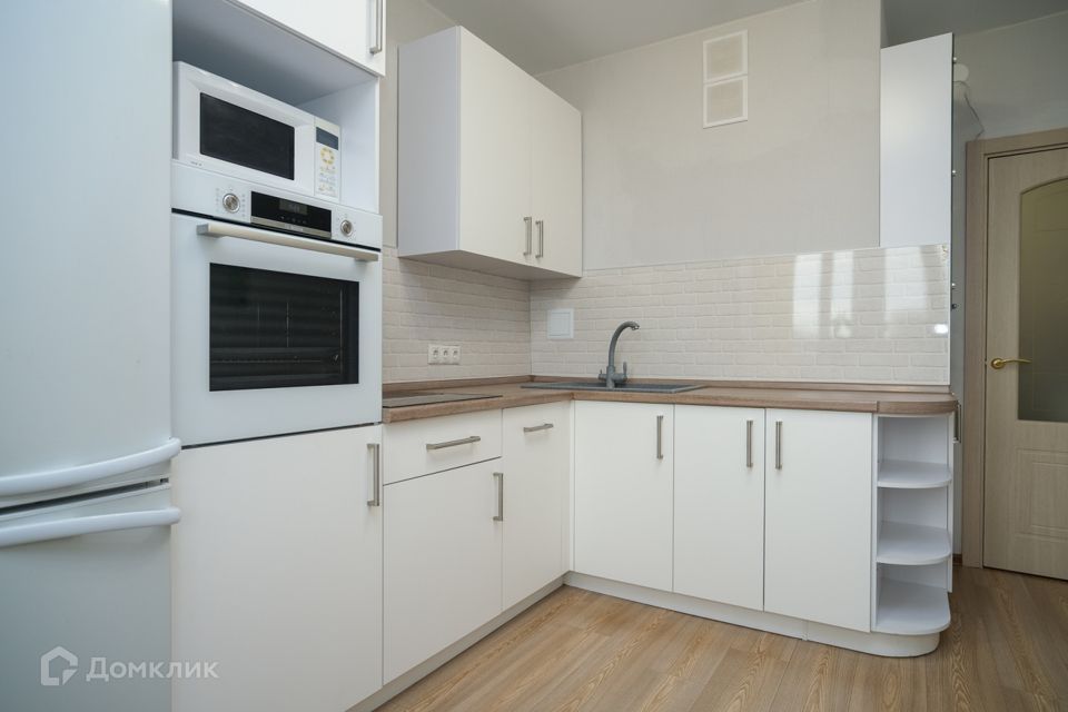 Продаётся 2-комнатная квартира, 65.3 м²