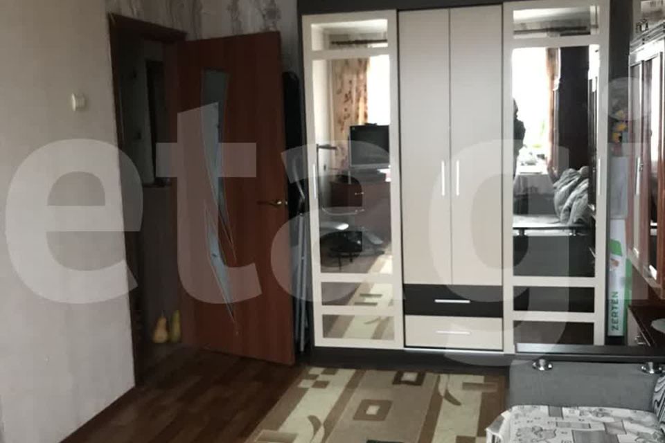Продаётся 3-комнатная квартира, 61.9 м²