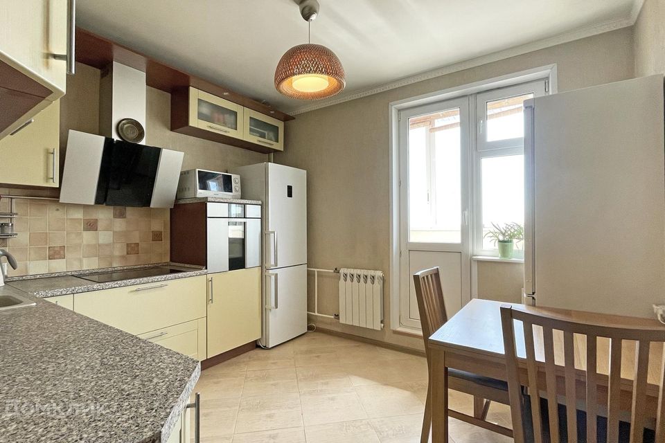 Продаётся 3-комнатная квартира, 77.1 м²