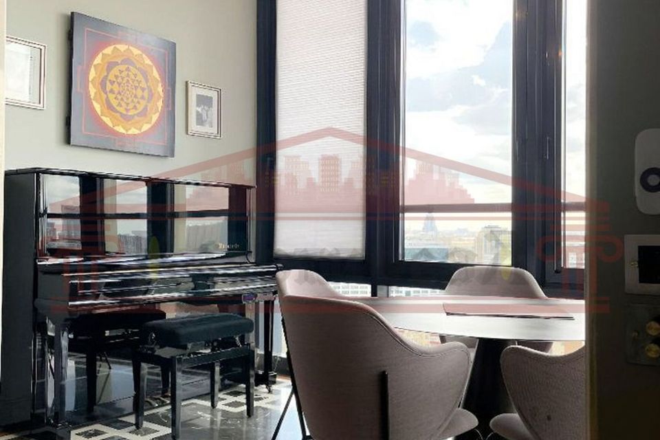 Сдаётся 5-комнатная квартира, 209 м²