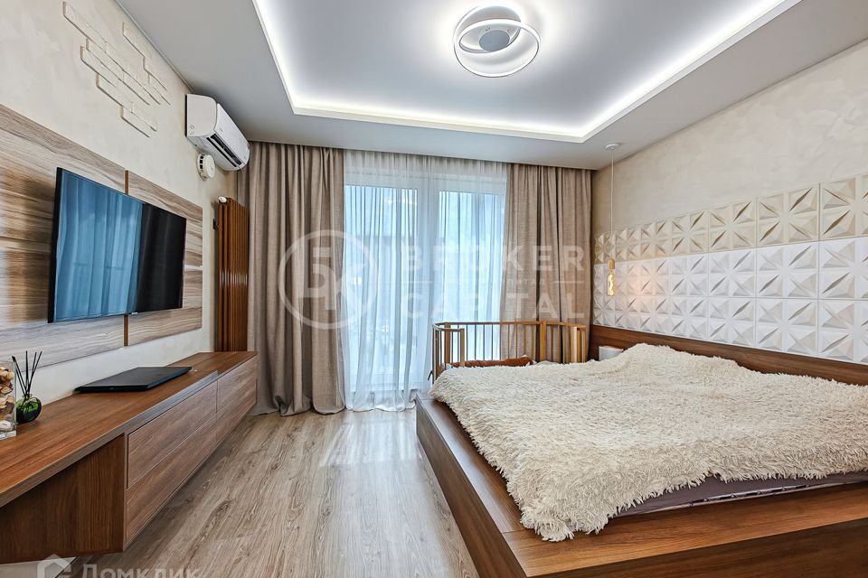 Продаётся 1-комнатная квартира, 52.2 м²